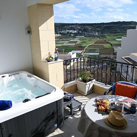 Fl 3 Ta'Lonza Luxury With Hot Tub By Homely Mellieħa Εξωτερικό φωτογραφία