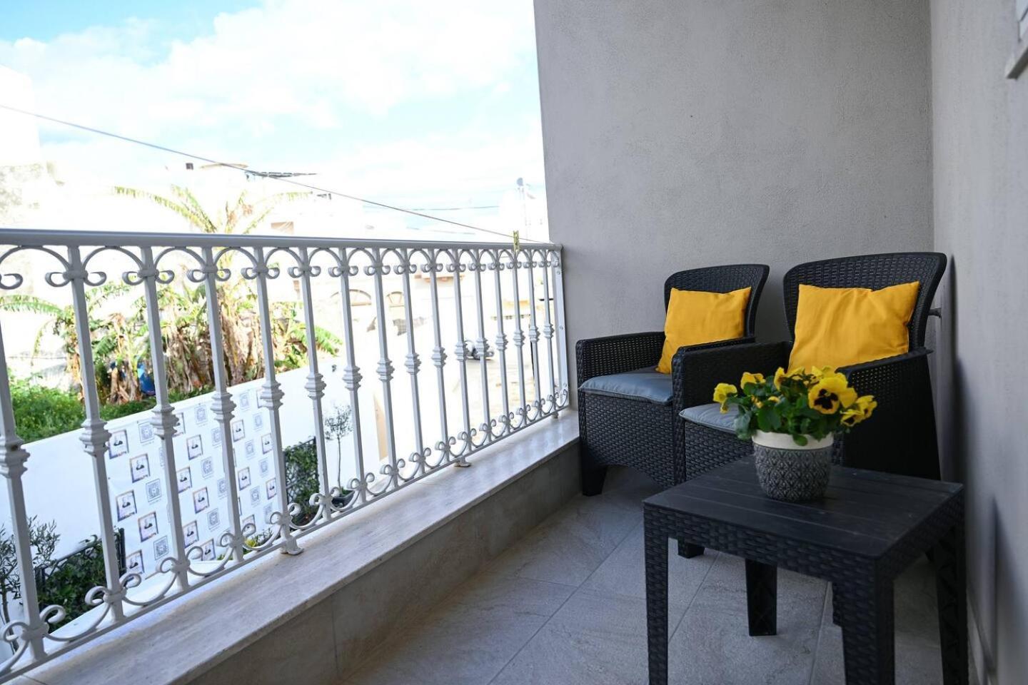 Fl 3 Ta'Lonza Luxury With Hot Tub By Homely Mellieħa Εξωτερικό φωτογραφία