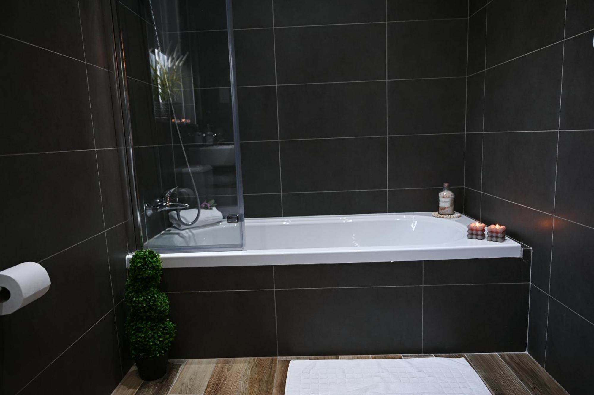 Fl 3 Ta'Lonza Luxury With Hot Tub By Homely Mellieħa Εξωτερικό φωτογραφία