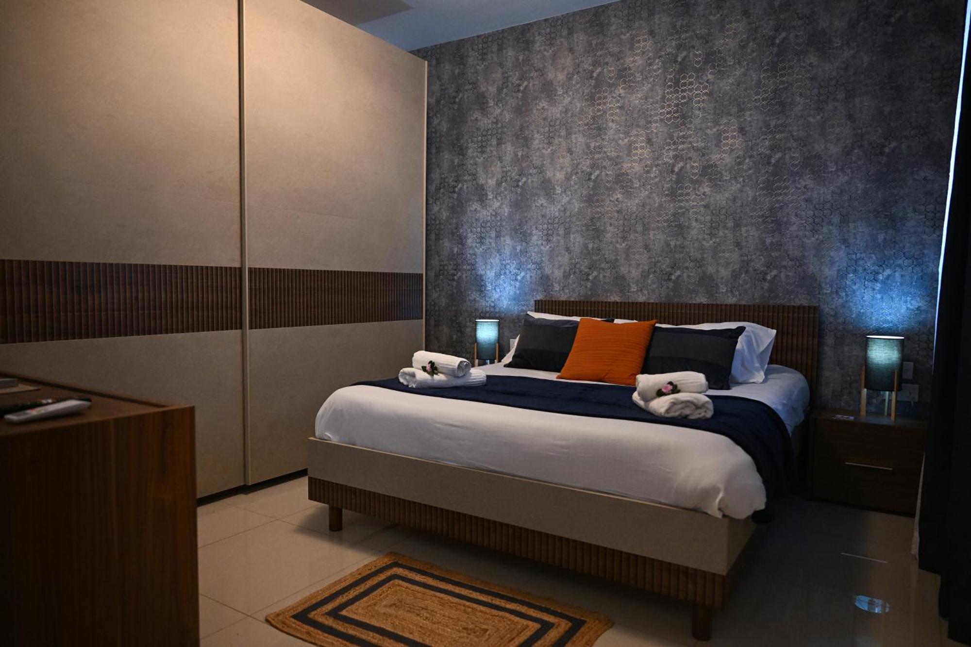 Fl 3 Ta'Lonza Luxury With Hot Tub By Homely Mellieħa Εξωτερικό φωτογραφία
