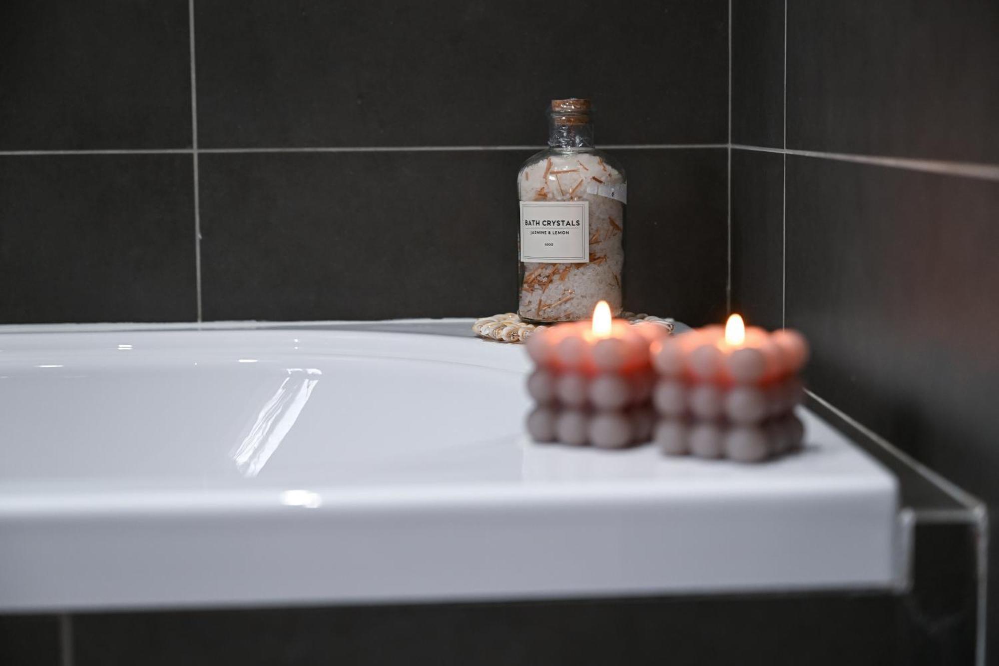 Fl 3 Ta'Lonza Luxury With Hot Tub By Homely Mellieħa Εξωτερικό φωτογραφία